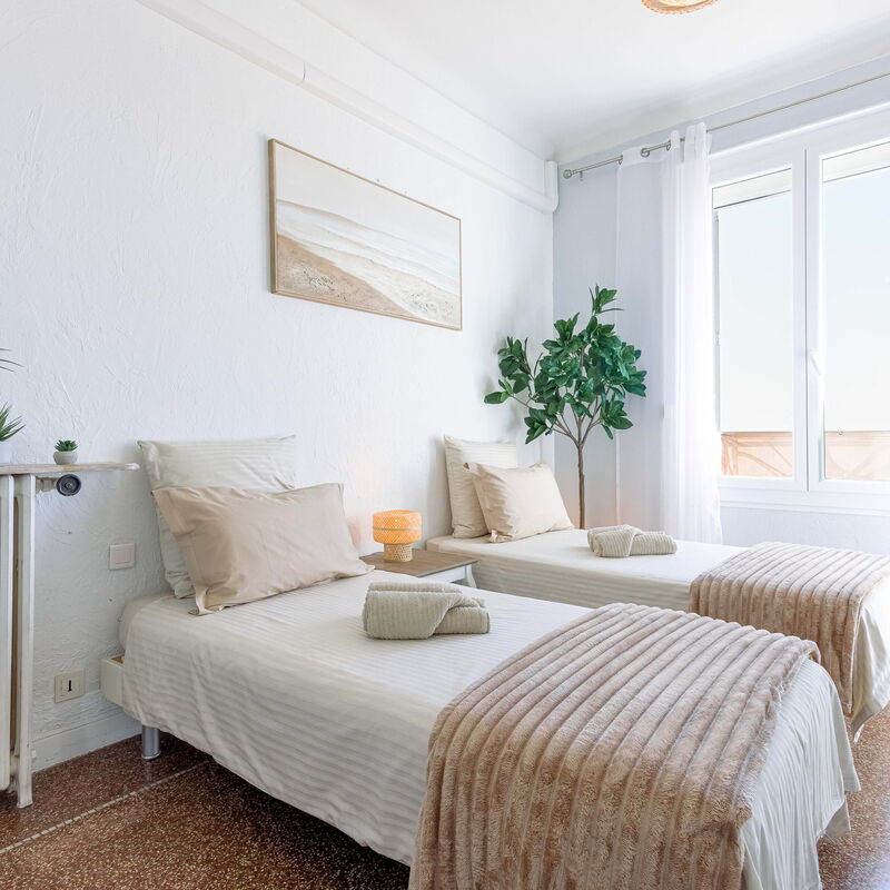 Bel Appartement 5* Vue Mer Et Suquet - Centre Cannes: Bedroom