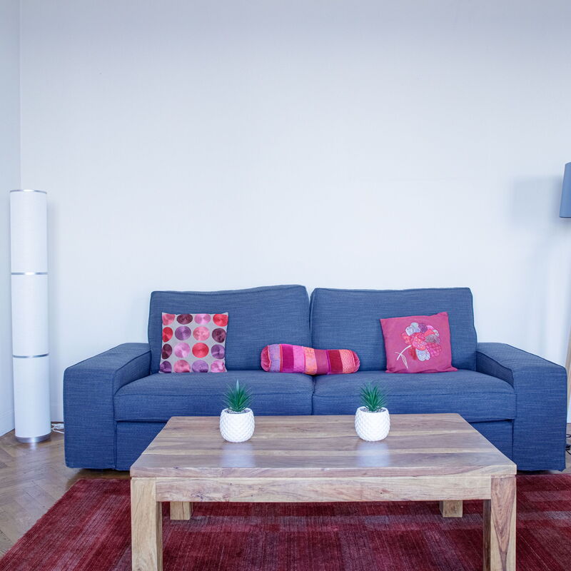 Bel Appartement Face à La Mer Près Du Centre: Salon