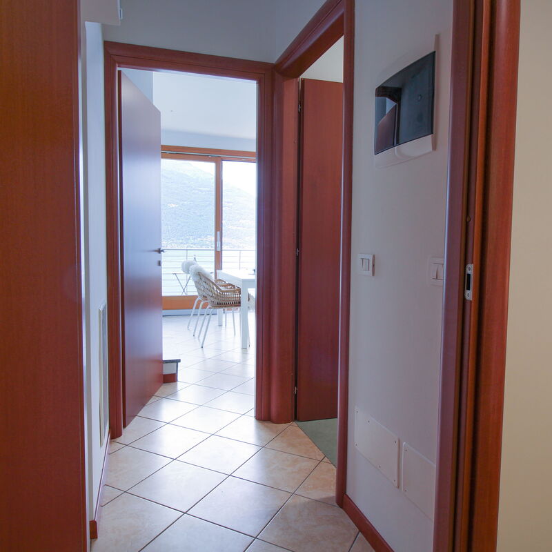 Sunset 180 Perledo: Room Detail