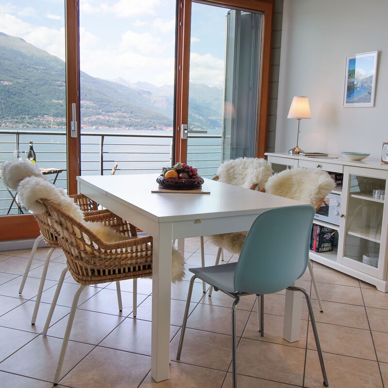 Sunset 180 Perledo: Dining Room, Kitchen