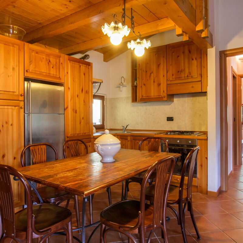 Ski&bike In The Sunny Valley: Dining Room, Kitchen, Living Room, Main Entrance