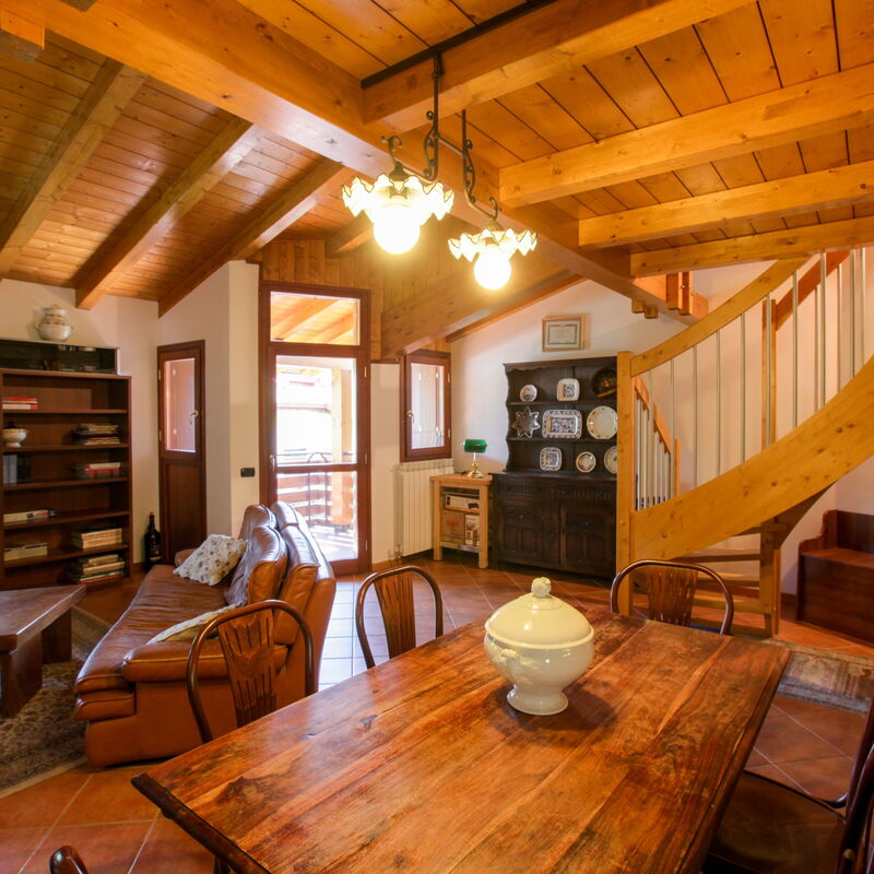 Ski&bike In The Sunny Valley: Dining Room, Kitchen, Living Room, Main Entrance