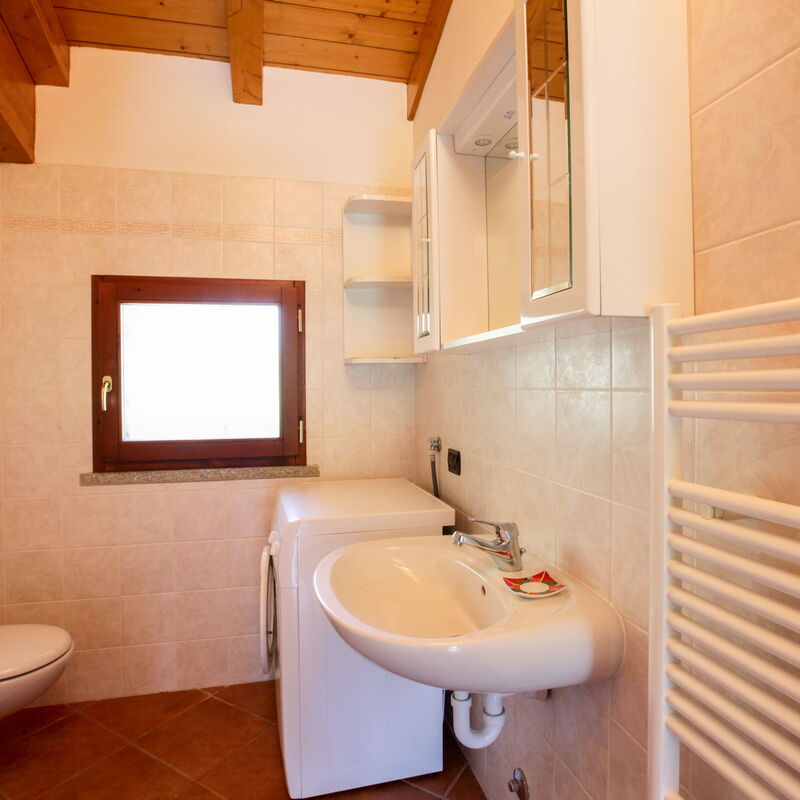 Ski&bike In The Sunny Valley: Bathroom