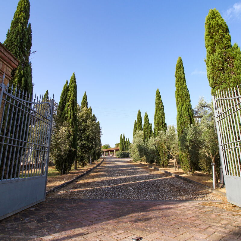 Borgo La Casa: Main Entrance