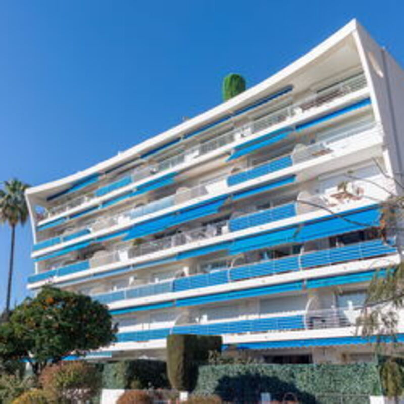 Apartment With Panoramic Sea View, Walk To The Beach