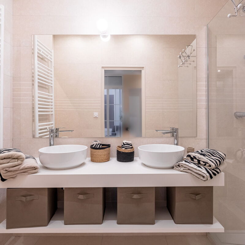 Luxury Apt With Large Terrace On Famous Rue D'antibes!: Salle de bain