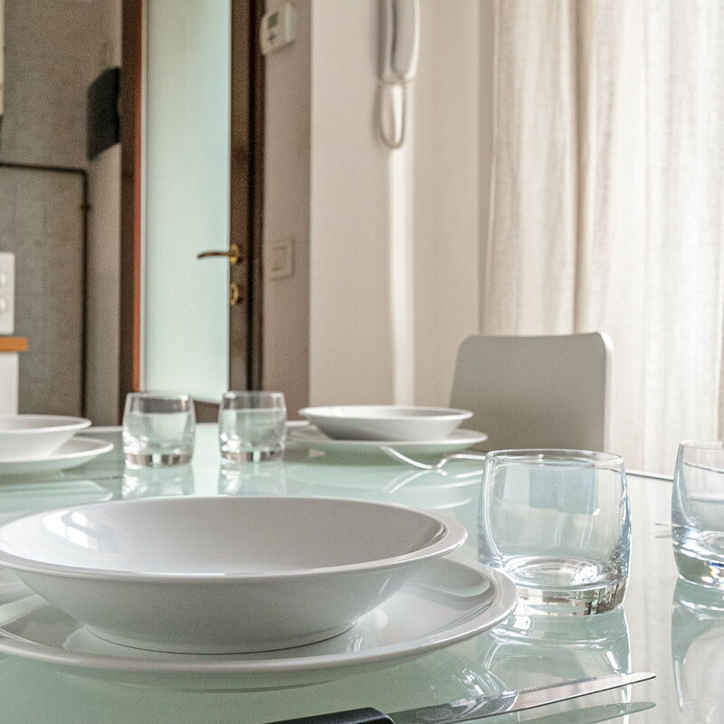 Ascanio Sforza: Dining Room, Kitchen, Room Detail