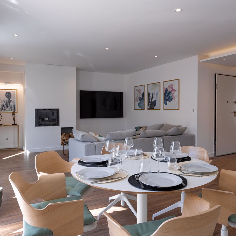 Luxury Apt With Balcony On Famous Rue D'antibes!: Salon