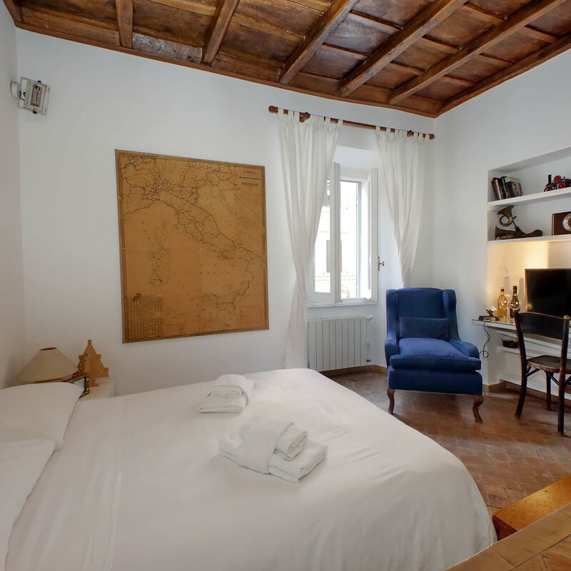 Monolocale a 2 Passi dal Colosseo| Metro: Comfort Studio Apartment next to the Colosseum; Rome, Italy