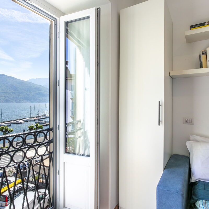 Piazzetta Lake View: Bedroom, Scenic View