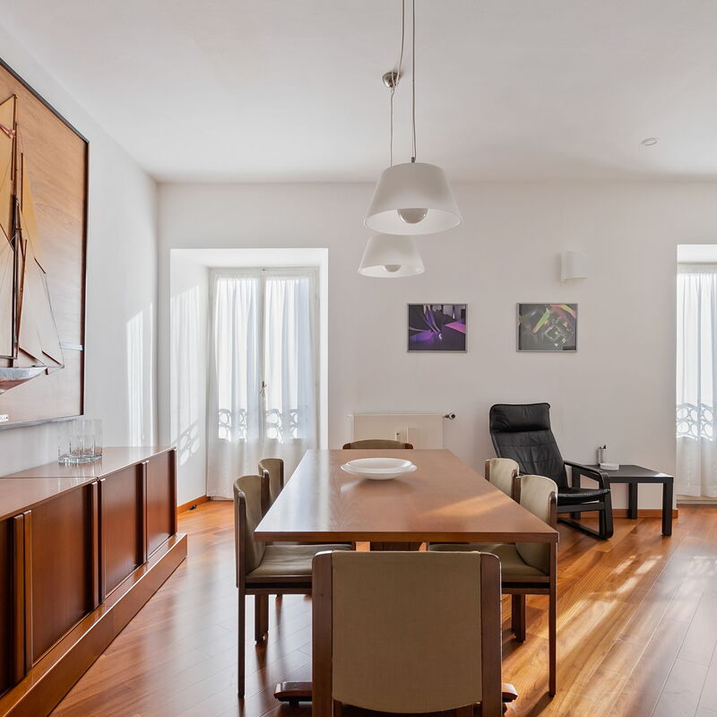 Piazzetta Lake View: Dining Room, Kitchen, Living Room