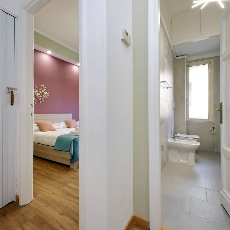 Fidenza: chambre à coucher, Salle de bain