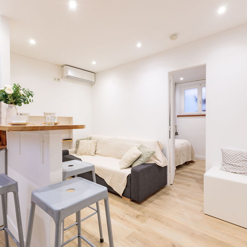 Proche Palais des Festivals, Bel Appartement: Kitchen, Living Room