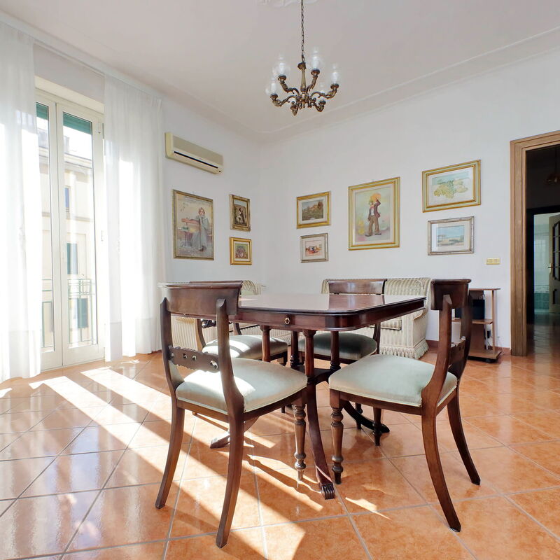 2 Br Balcony San Giovanni, Metro a: Living Room