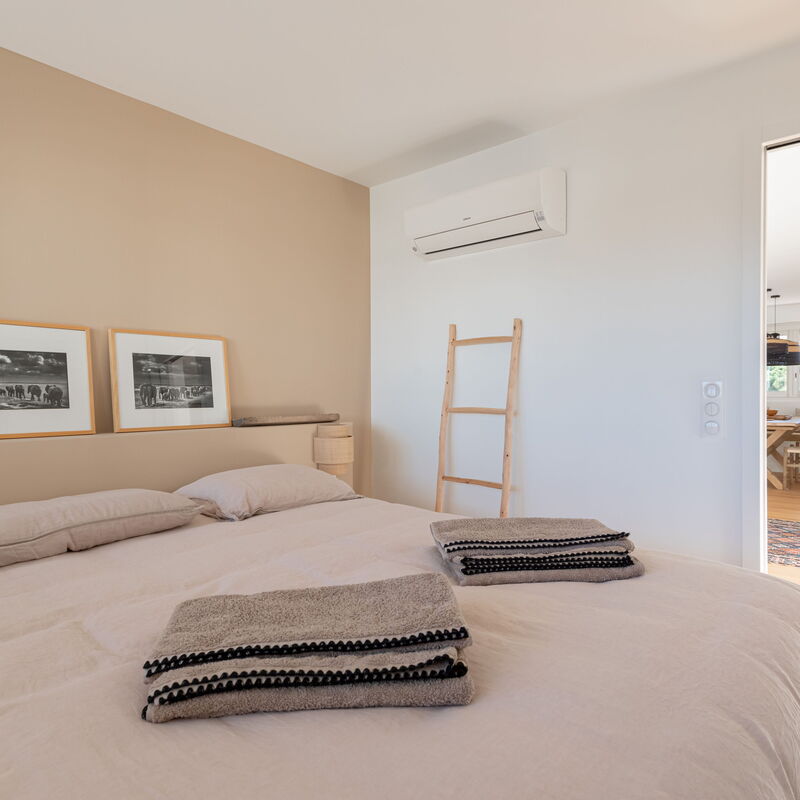 Le Petit Palais: chambre à coucher