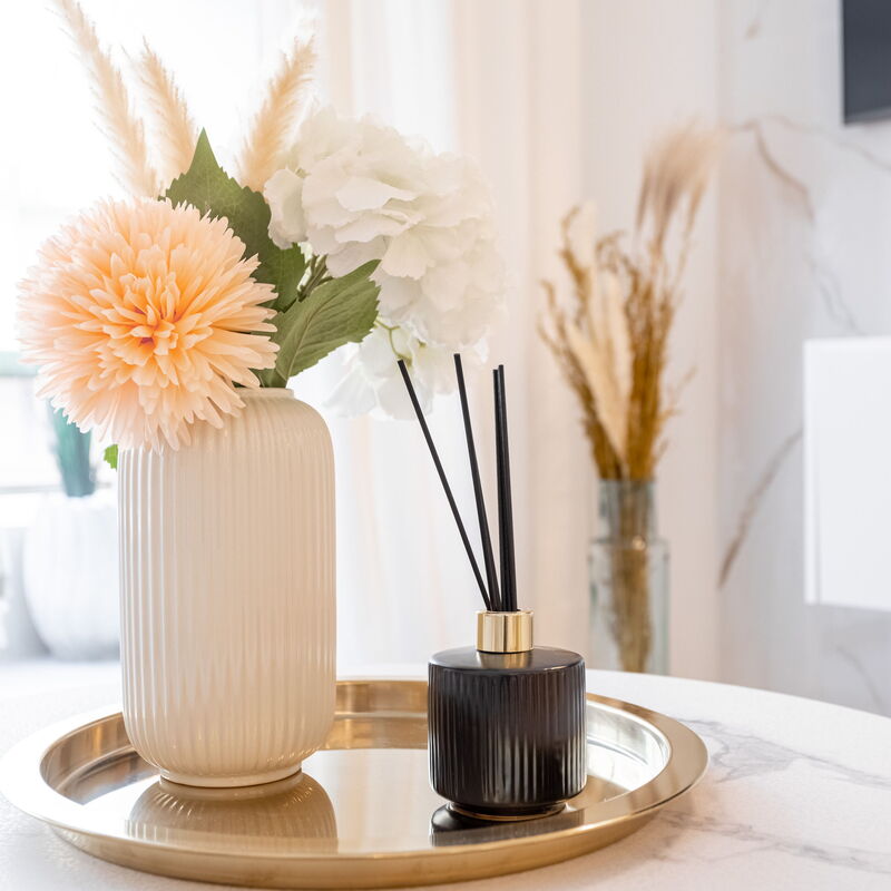 Magnifique Appartement 5* - Parking - Terrasse - 3 Mins de la Croisette: Living Room, Room Detail