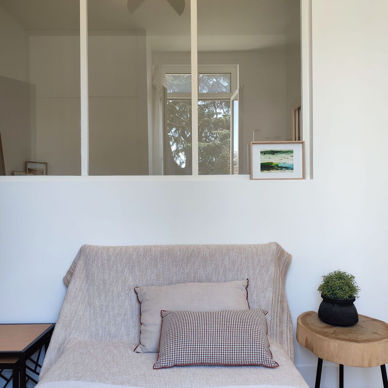 Pearl Studio: Living Room