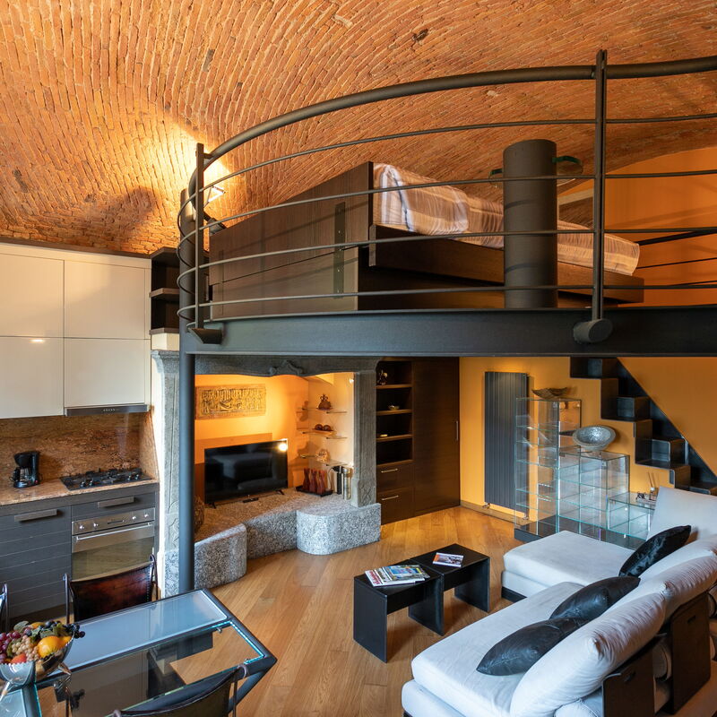 Secret Retreat With Lake View: Dining Room, Kitchen, Living Room