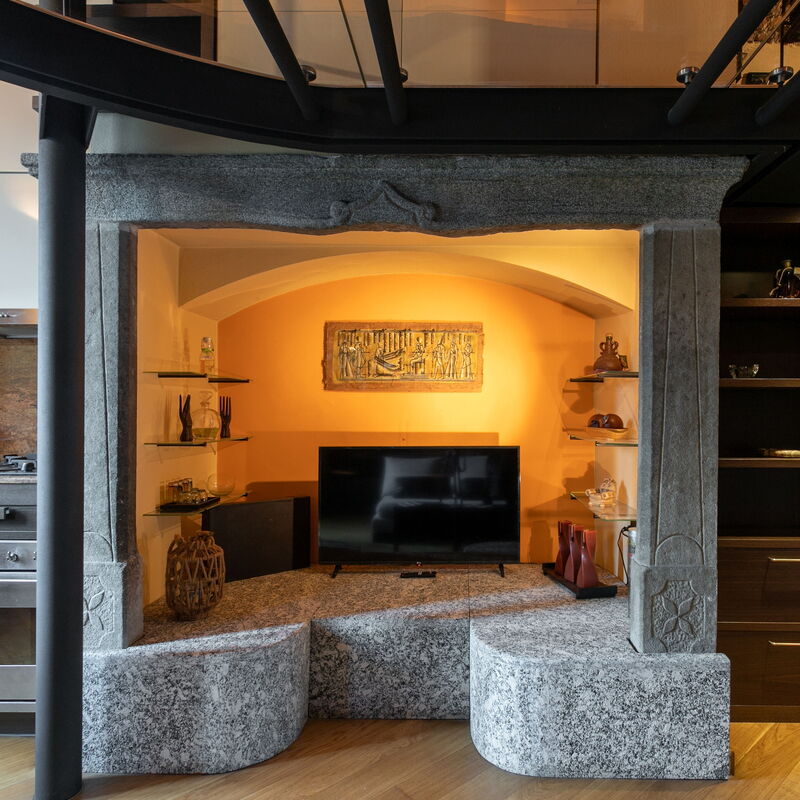 Secret Retreat With Lake View: Dining Room, Kitchen, Living Room