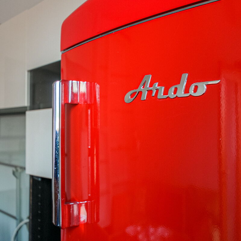 Molise: Dining Room, Living Room, Room Detail