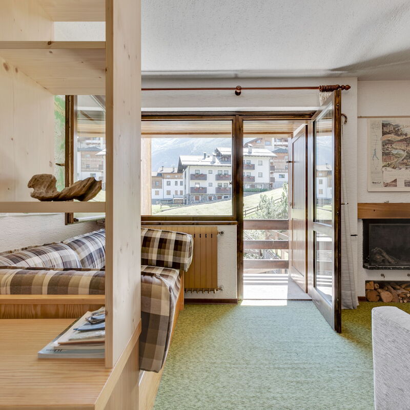 Santa Caterina Isola Apartment: Bedroom, Dining Room, Living Room