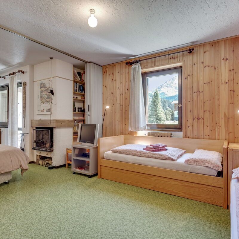 Santa Caterina Isola Apartment: Bedroom, Dining Room, Living Room