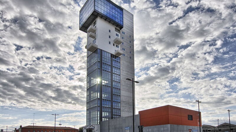 Htm Hybrid Tower Mestre: Extérieurs, Vues
