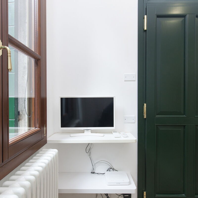 Residence Santa Marta: Cuisine, Salle à manger, Salon