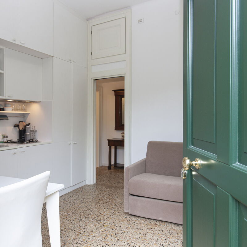 Residence Santa Marta: Cuisine, Salle à manger, Salon