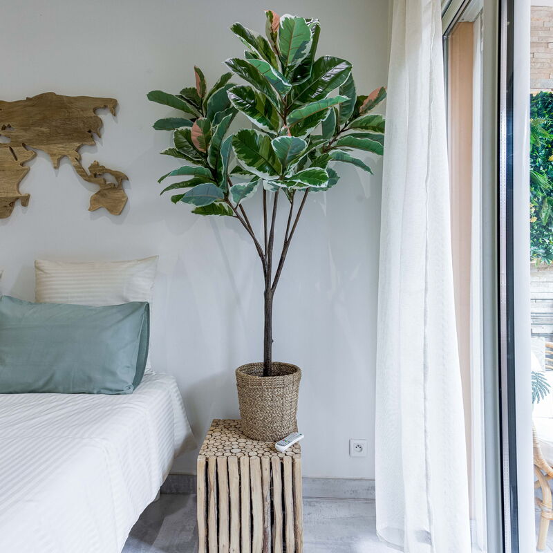 38 Meynadier 4p: Bedroom