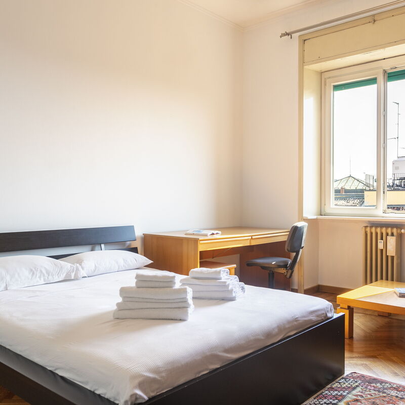 Garibaldi 2 Br Apt by Halldis: Bedroom