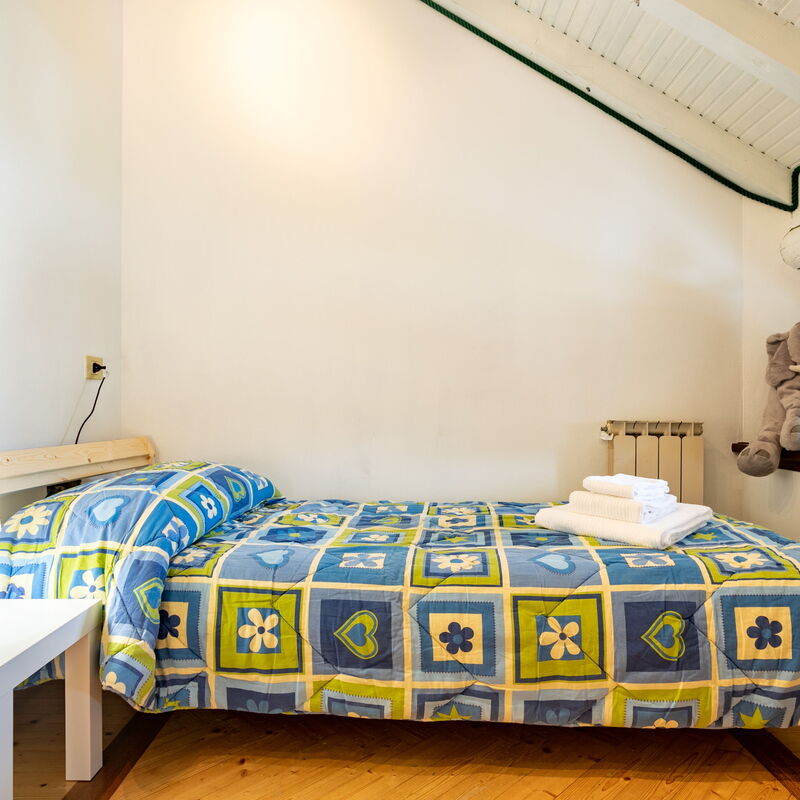 Sailor House Near Lake: Bedroom