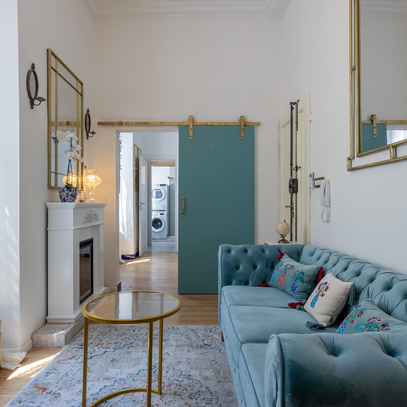 Pearl Of Florence: Living Room