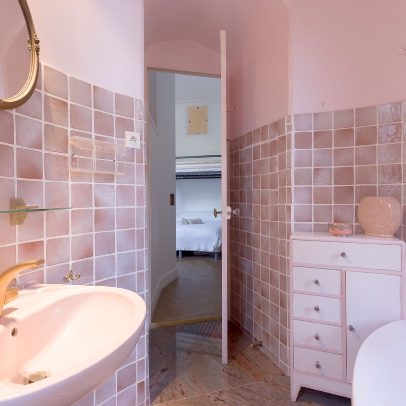 Le Château Vallombrosa: Ensuite bathroom of bedroom 2