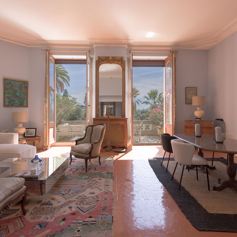 Le Château Vallombrosa: Living Room