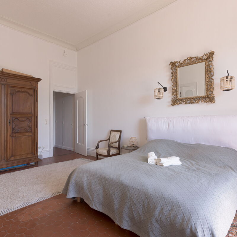 Le Château Vallombrosa: Master Bedroom