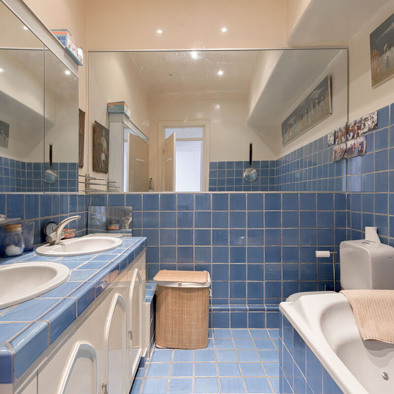 Le Château Vallombrosa: Bathroom