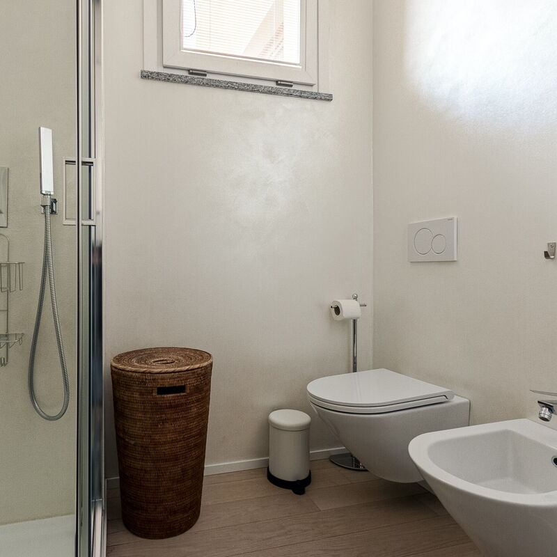 Palazzo Visconti Di Modrone: Bathroom