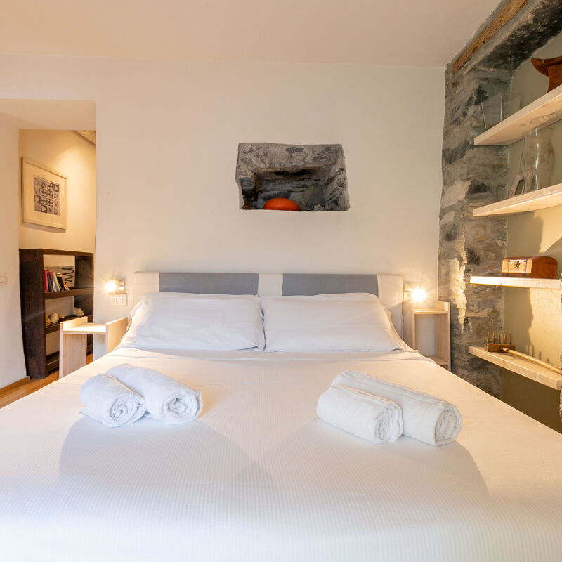 Ca Sbrisiga In Moltrasio: Bedroom