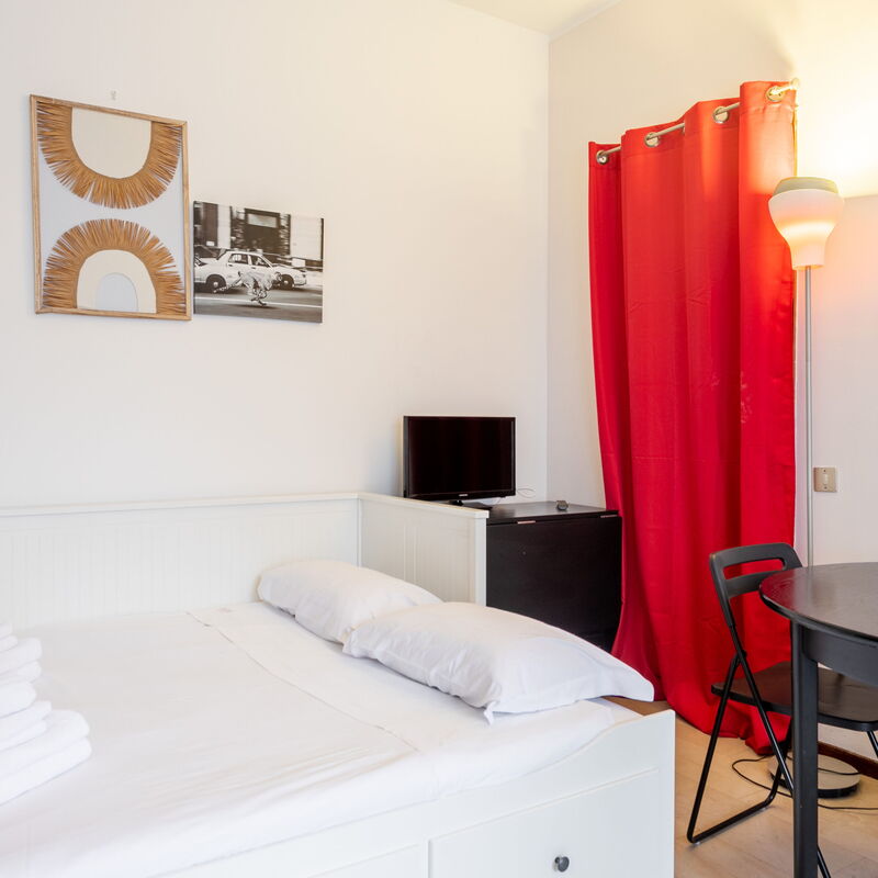 Rucellai: Bedroom, Living Room