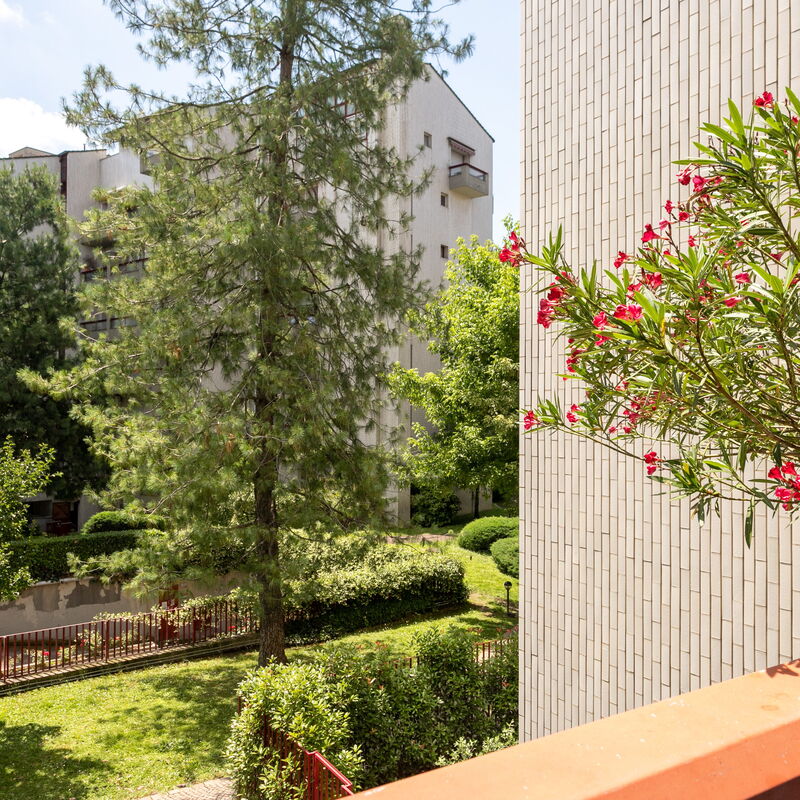 Rucellai: Outdoor, Spring