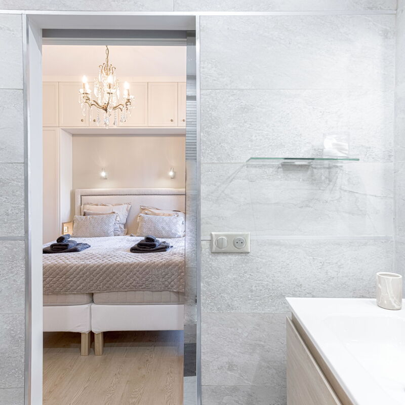 Appartement De Luxe, Meynadier: Bagno, Camera da letto