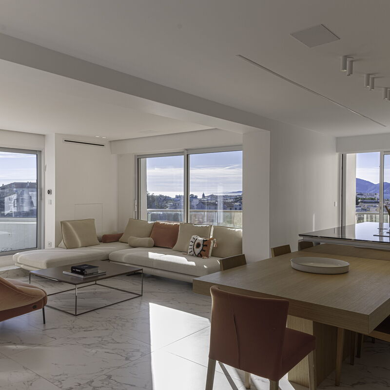 Luxury Penthouse Montfleury: Living Room