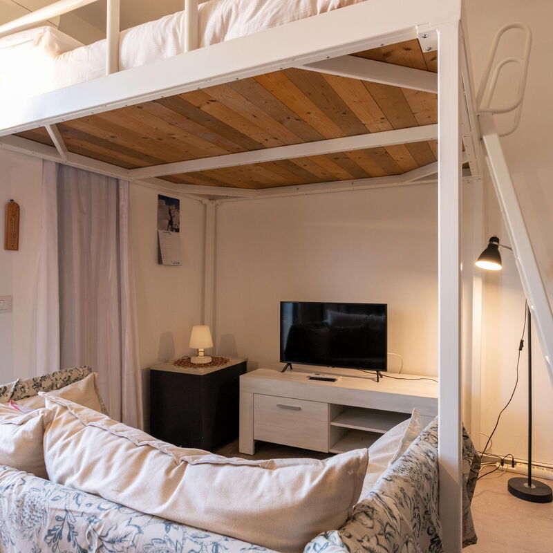 Accademia: Studio Apartment Milan 
Mid term Milan