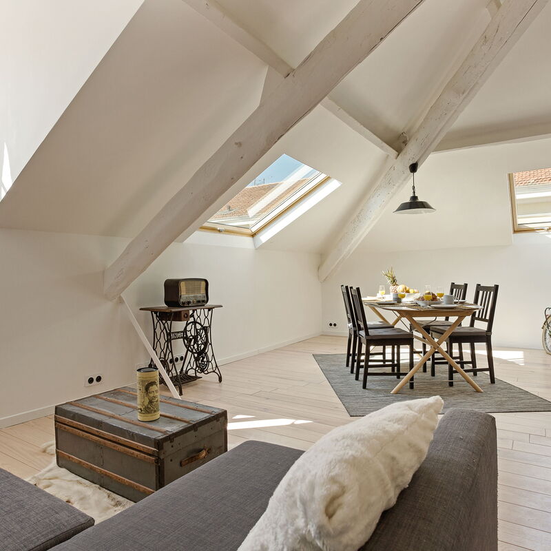 Aura Apartments: Dining Room, Living Room