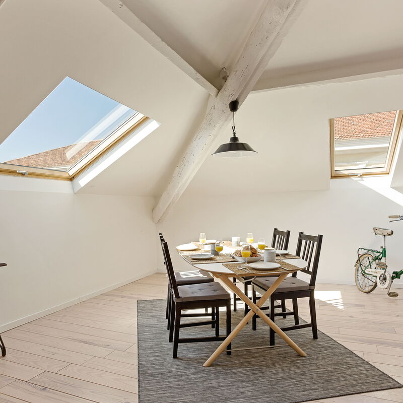 Aura Apartments: Dining Room, Living Room