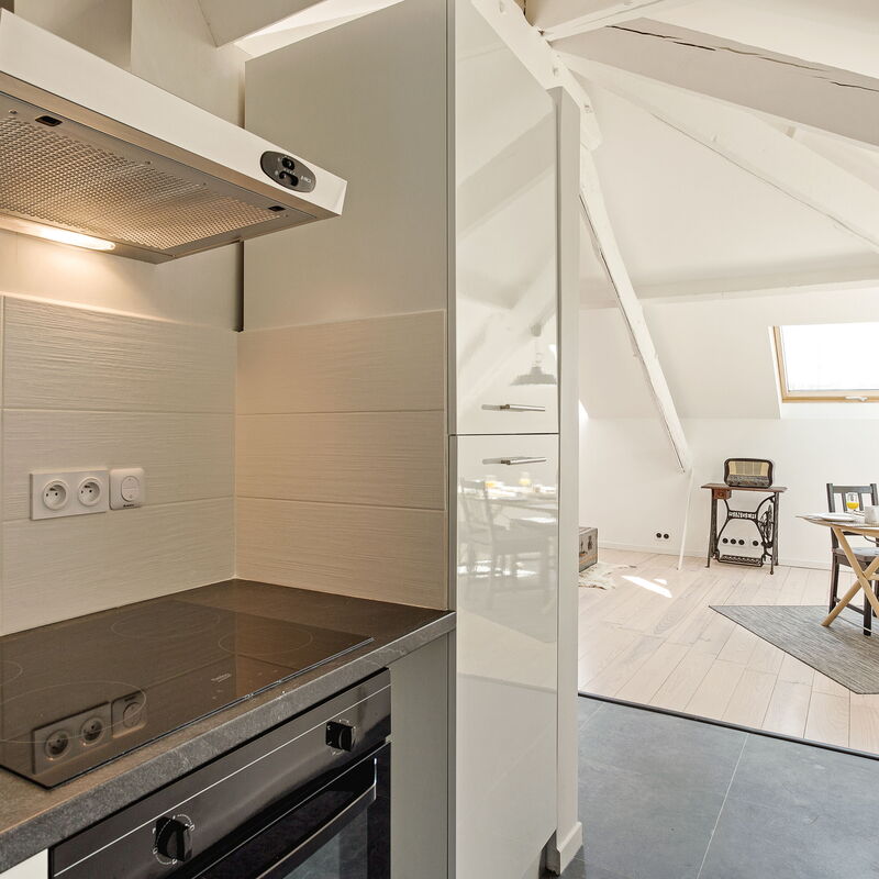 Aura Apartments: Cucina