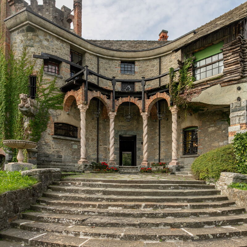 Villa Rocchetta: Building Exterior, Main Entrance