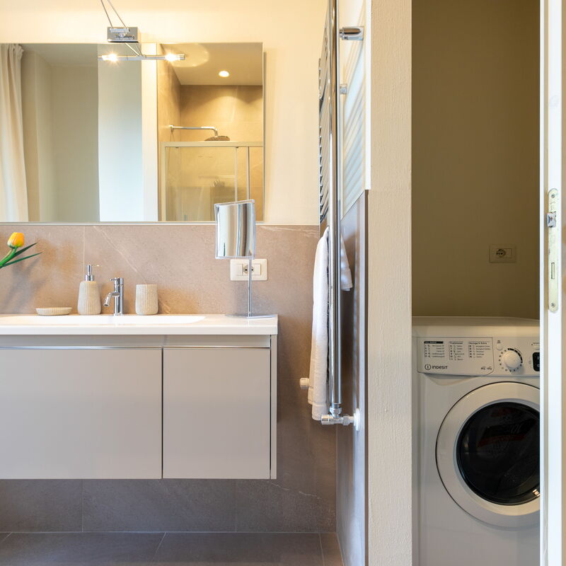 Largo Quinto Alpini: Salle de bain