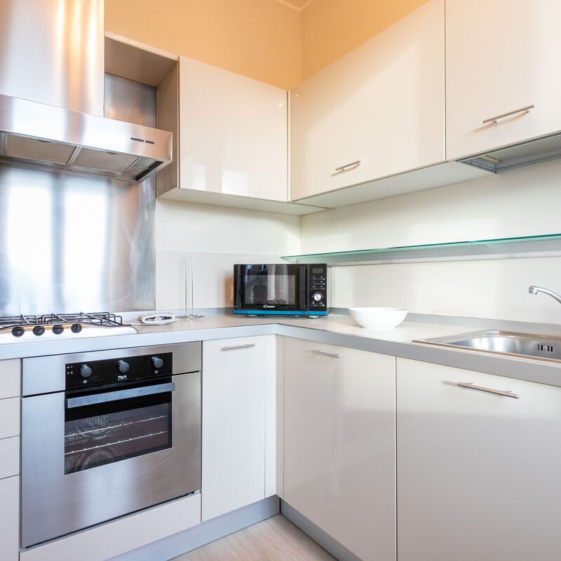 Largo Quinto Alpini: Cuisine